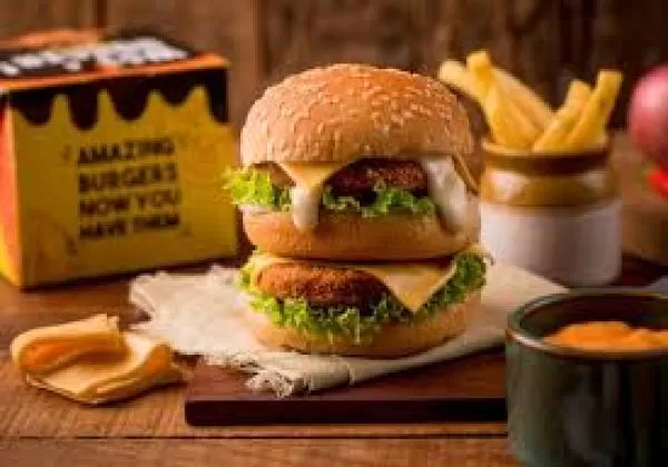 Cheese Paneer Tikki Burger