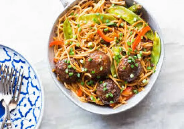 Chowmin With Manchurian Chowmin With Manchurian