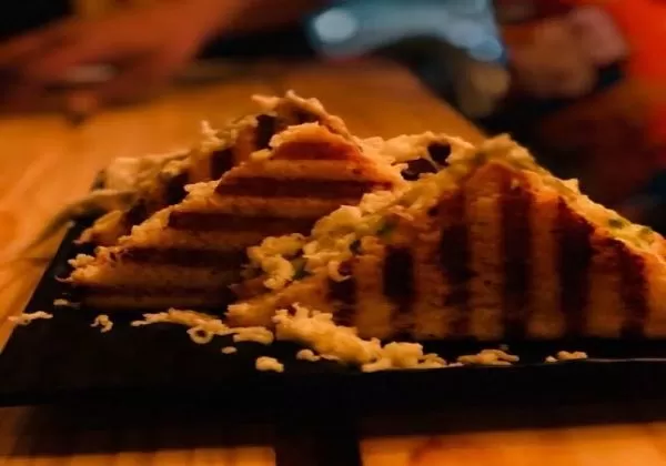 Mother Off Chesse  Grill Sandwish