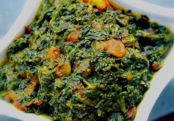 Palak Tamatar 