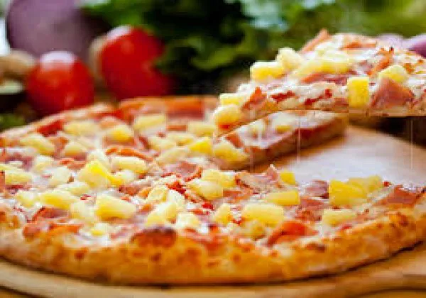 Sweet Corn Cheese Pizza 