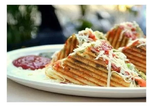 Veg Cheese Grill Sandwich