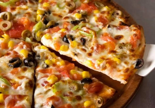 Yummy Corn Pizza Large
