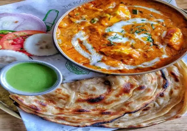  Paneer Butter Masala Veg Raita 2 Laccha Paratha